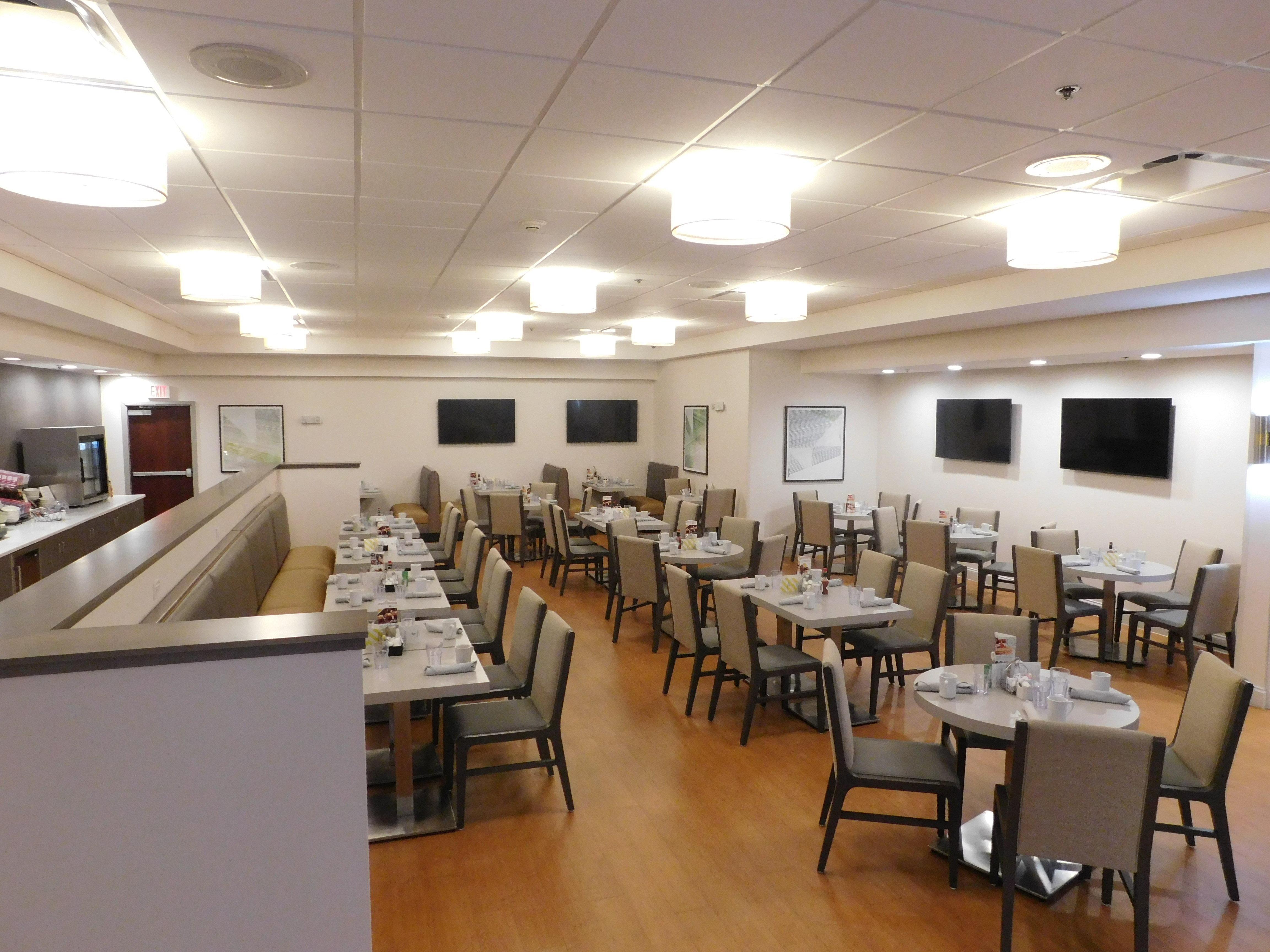 Holiday Inn Hotel & Suites Rochester - Marketplace By Ihg Exteriör bild
