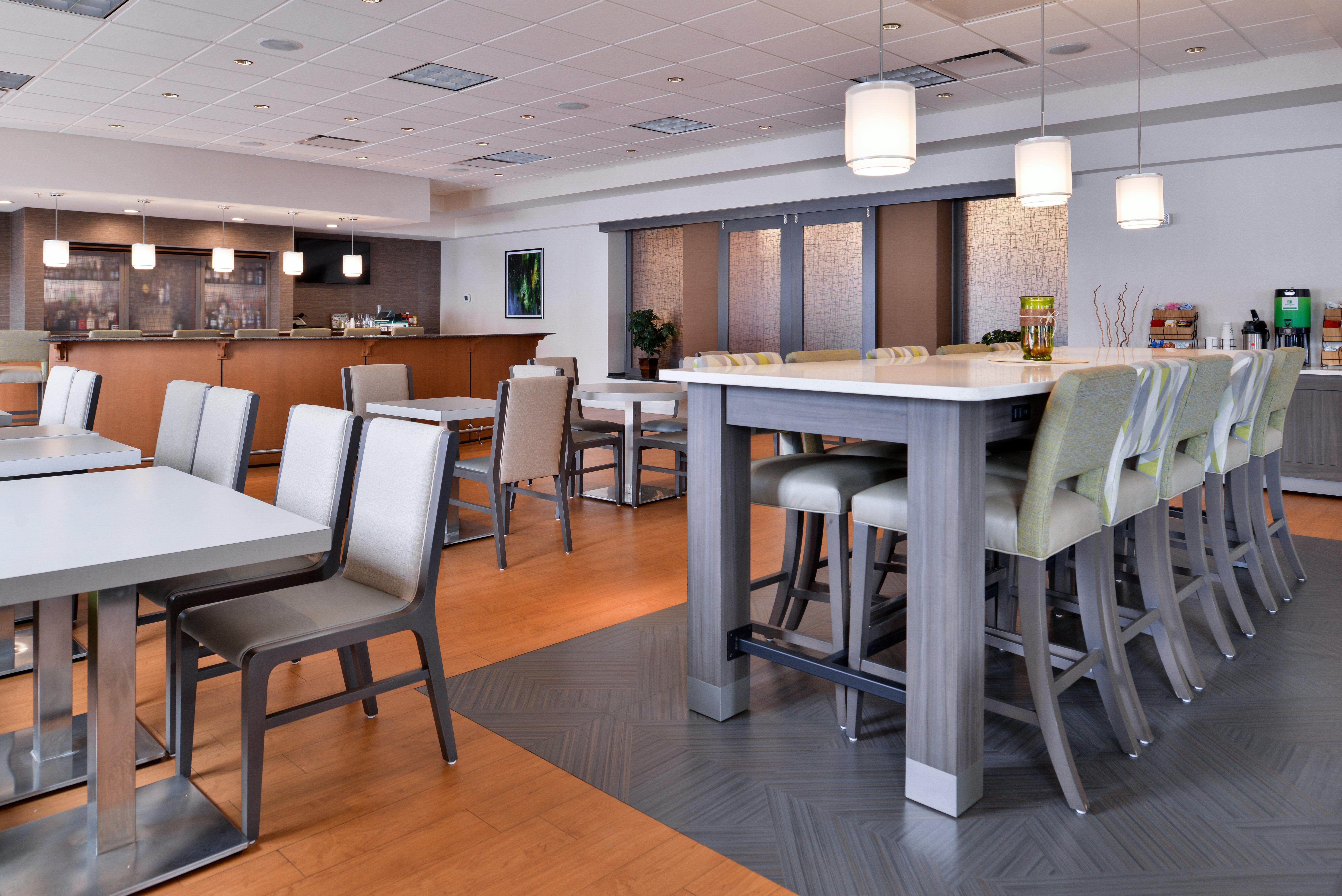 Holiday Inn Hotel & Suites Rochester - Marketplace By Ihg Exteriör bild