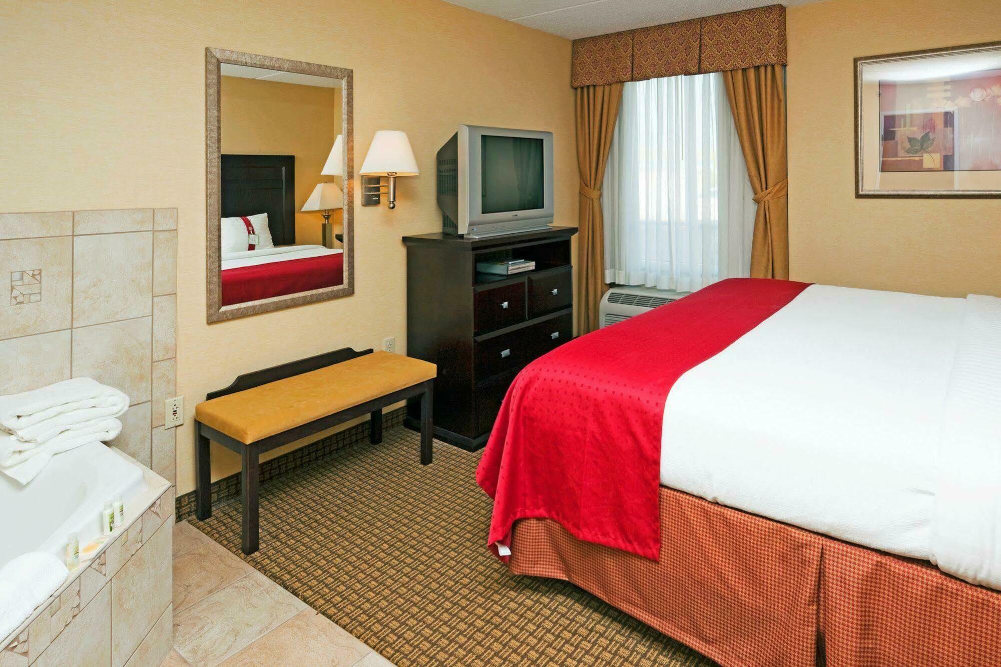 Holiday Inn Hotel & Suites Rochester - Marketplace By Ihg Rum bild